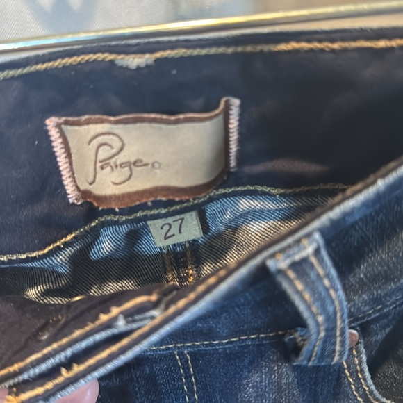 PAIGE HIDDEN HILLS BOOTCUT BLUE JEANS 27. Like New. - Picture 2 of 7